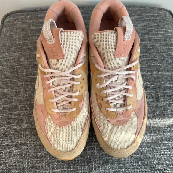 Nike Women's Air Max 90 Futura  Sneakers in Sanddrift, Size 8, Good Condition! - Picture 3 of 10